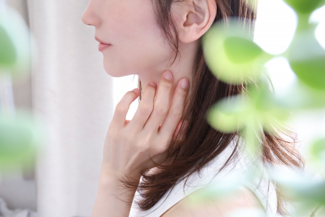 ヘナで白髪染めをしていますが、思っていたより色落ちが早いように感じます。何か理由はありますか？
